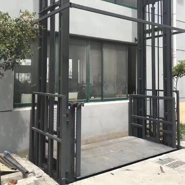 固镇5吨室外升降货梯